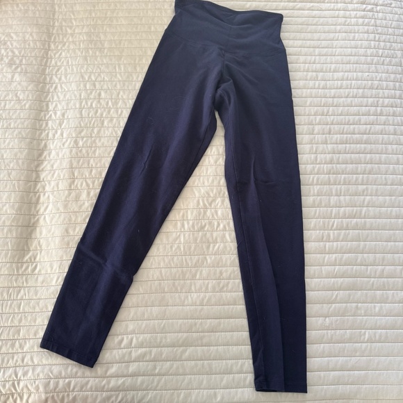 Yummie Yoga Leggings Bundle – Small – Navy Solid & Snake Print – Full Length - Picture 6 of 9